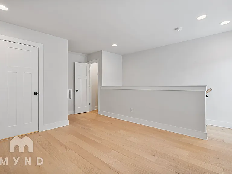2242 N Graham St #2 — Photo 12