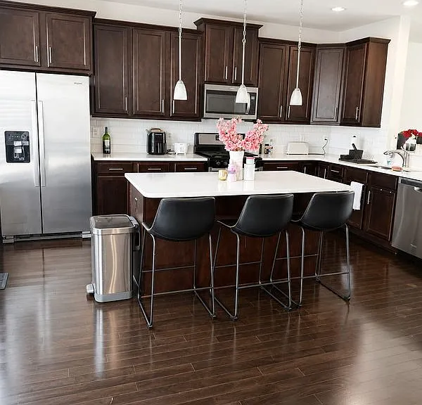 4703 Six Forks Dr — Photo 3