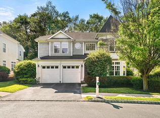 12 Eagles Way, Middletown, NY 10940