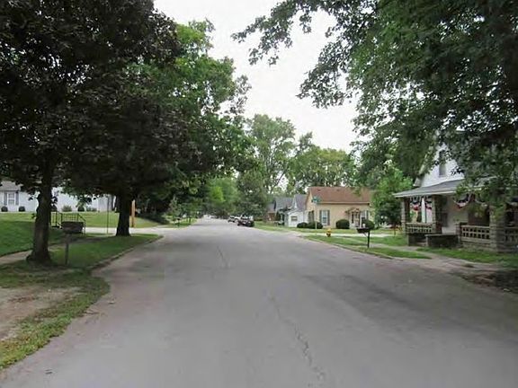 Exterior Neighborhood (street photo)