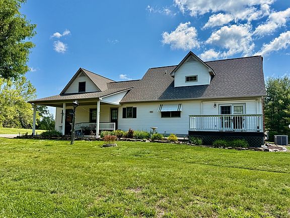 3rd image of 2125 Beaver Pond Rd