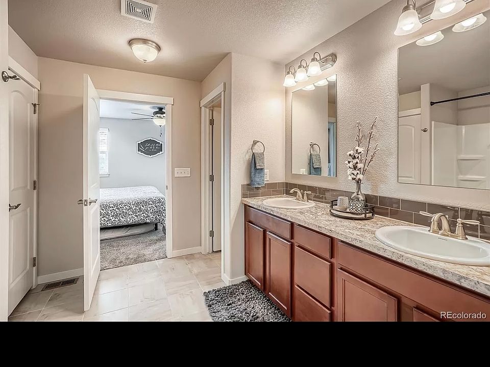 1st image of 8154 Eagle Dr