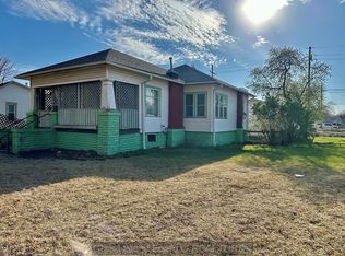 706 S Pine St, Grand Island, NE 68801