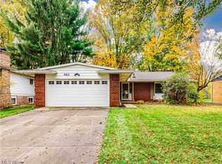 462 Sandhurst Rd, Akron, OH 44333
