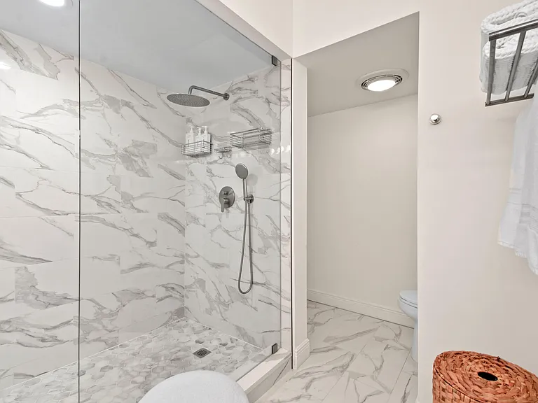 3322 Casseekey Island Rd #302 — Photo 19