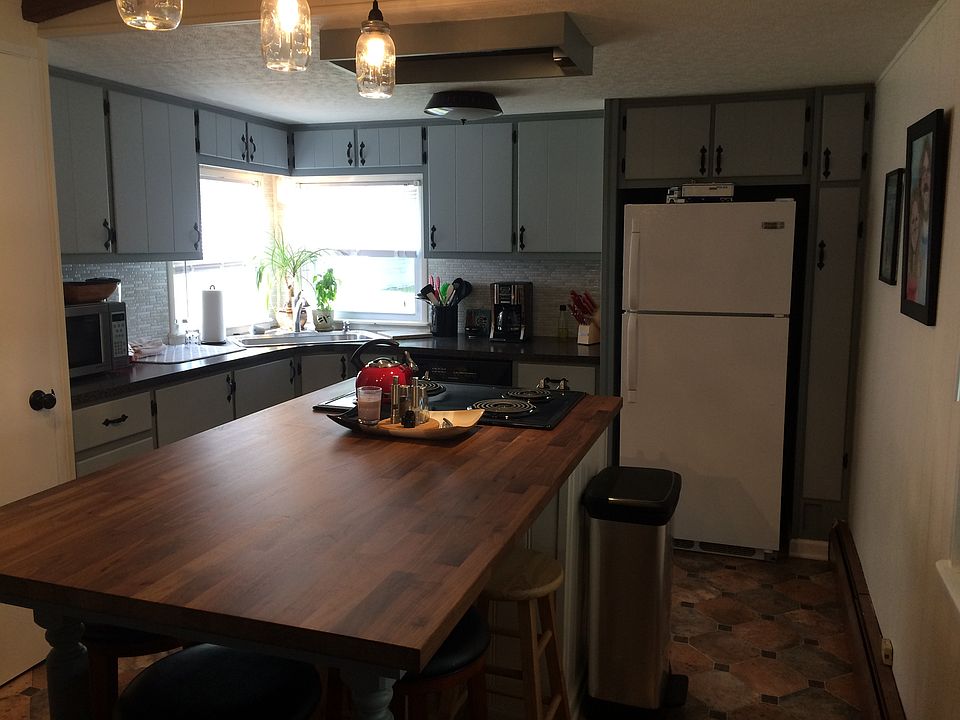 2nd image of 84 Southwick Dr