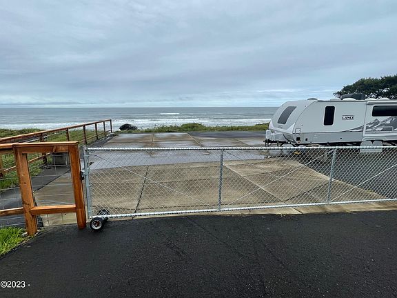 5th image of S Coast Hwy