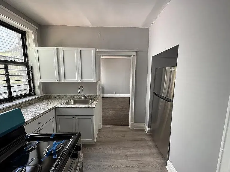 2666 East 77th Street #1 — Photo 2