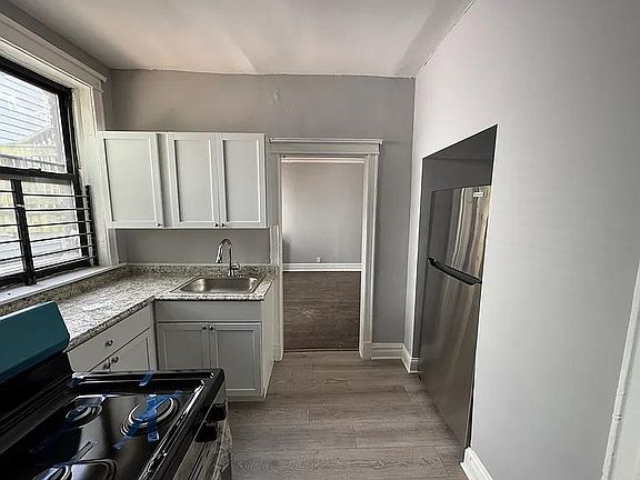 2nd image of 2666 E 77th St #1