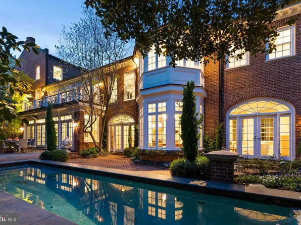 304 S Saint Asaph St, Alexandria, VA 22314