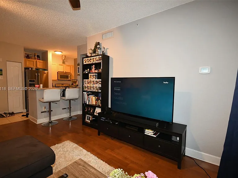 6001 SW 70th St #320 — Photo 7