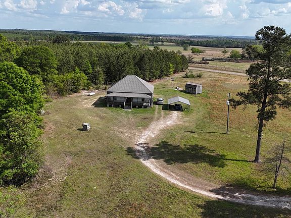 5th image of 299 Millett Rd