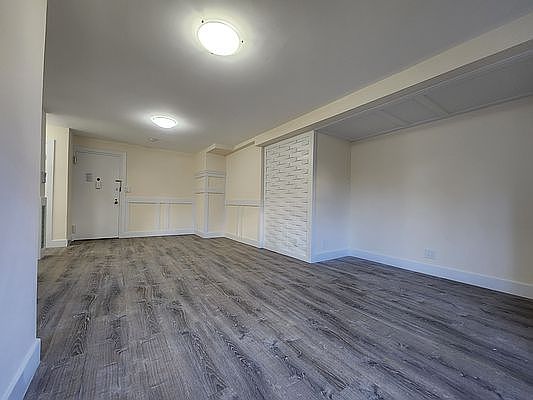 3rd image of 3225 Johnson Ave APT 1F
