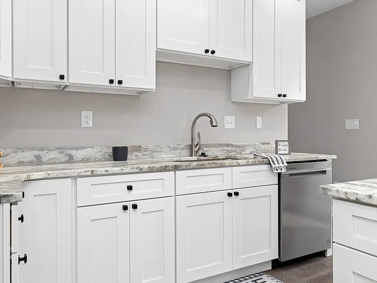 400 Cedar Ave #400 — Photo 8