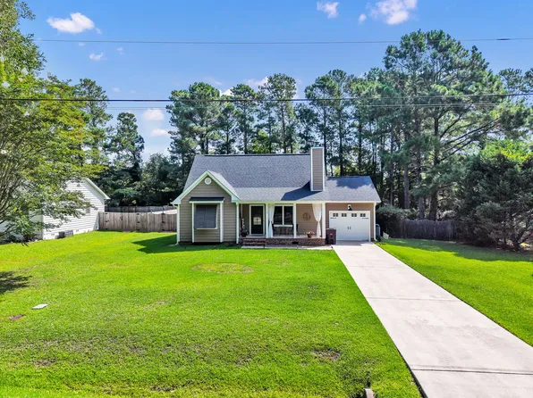 117 Foster Creek Ct, Swansboro, NC 28584