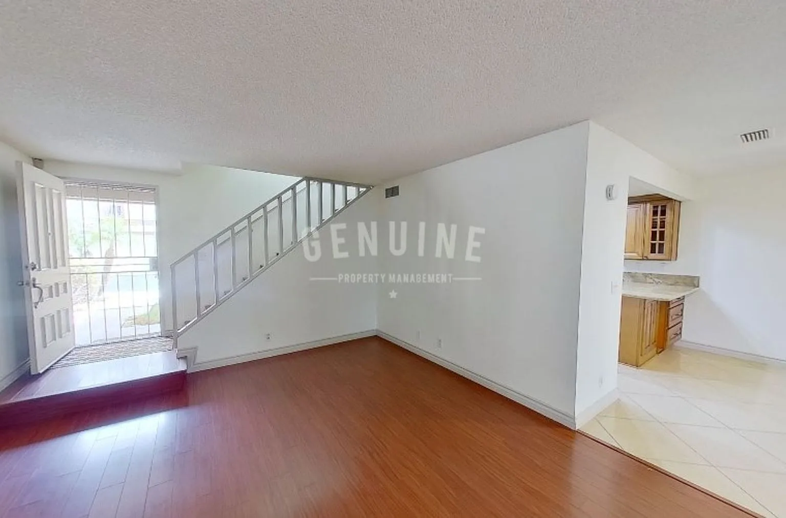 Beautiful Two Bedroom Condo in Garden Grove — Photo 4
