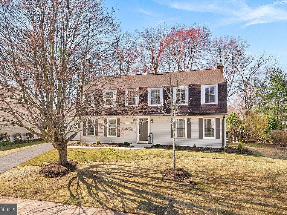 1st image of 12857 Tewksbury Dr