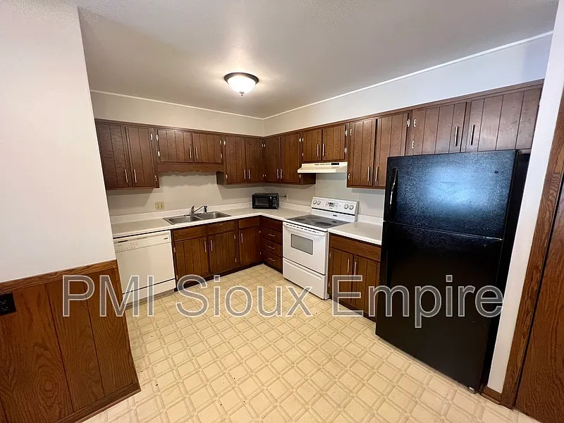2 bed, 1.0 bath, 850 sqft, $850 — Photo 4