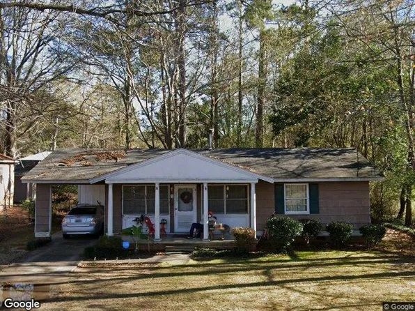 2203 Crestview St, Opelika, AL 36801