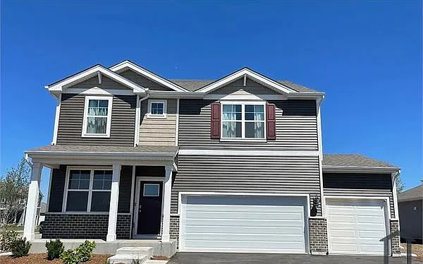 6 bed, 2354 sqft, $4,500 — Photo 1