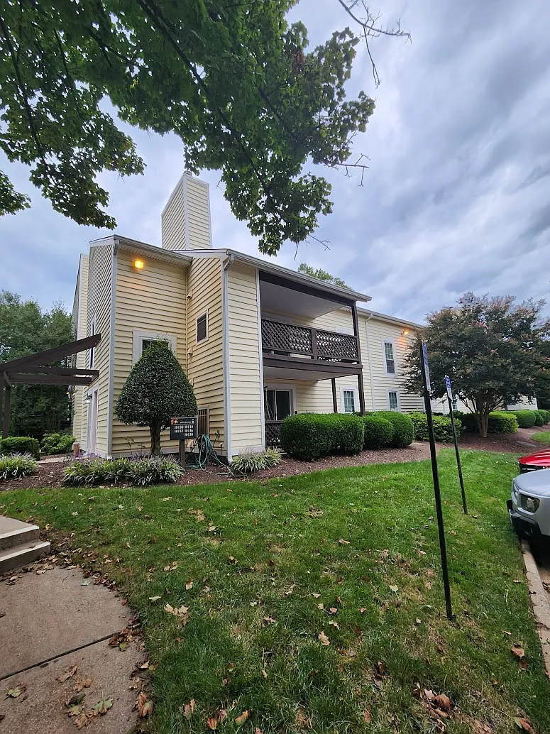 2 bed, 1269 sqft, $2,800 — Photo 1