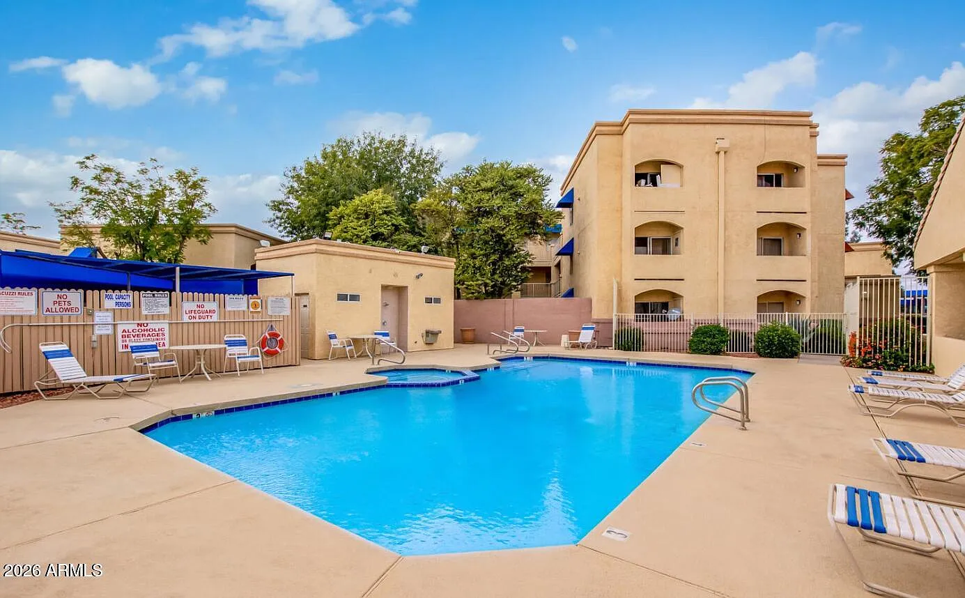 1 bed, 560 sqft, $1,000 — Photo 1