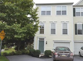 8538 Gateway Rd, Breinigsville, PA 18031