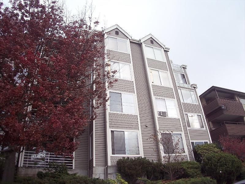 1st image of 2572 14th Ave W APT 103