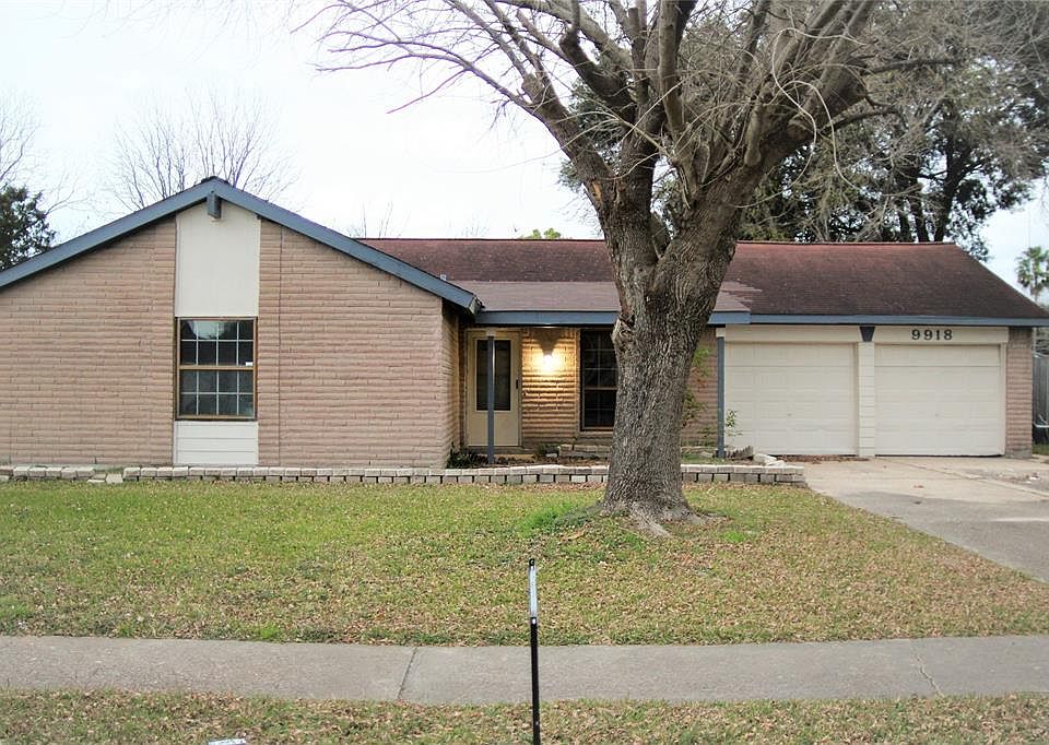 1st image of 9918 Leawood Blvd