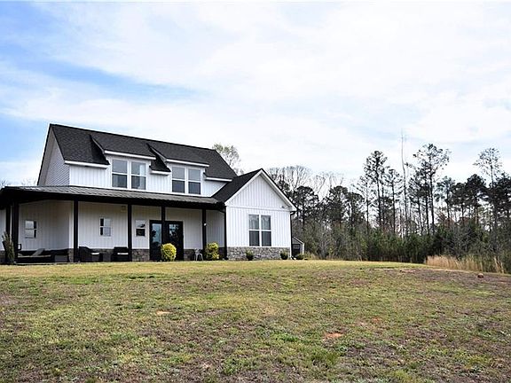 2nd image of 533 Lively Rd