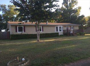 1108 Leach St, Kilgore, TX 75662