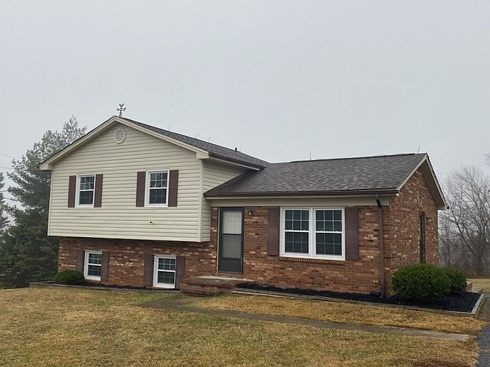 1st image of 158 Hooks Dr