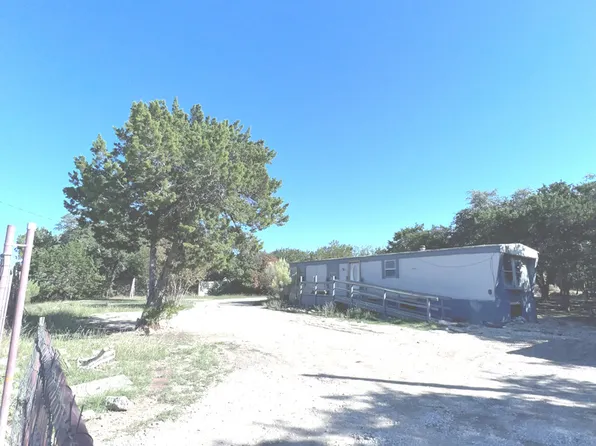 829 Tejas Trail, Bandera, TX 78003