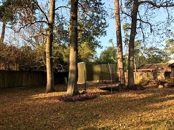 4th image of 5718 Upper Lake Dr