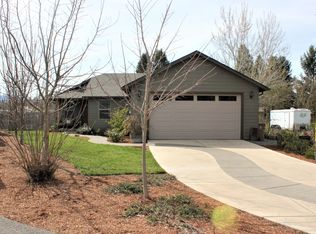 149 SW Verstappen Ln, Grants Pass, OR 97526