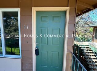 10235 NE Prescott St #33, Portland, OR 97220