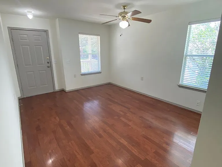 1141 Emmitt Run — Photo 6