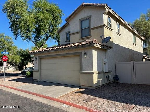 4th image of 5848 E GROVE Avenue