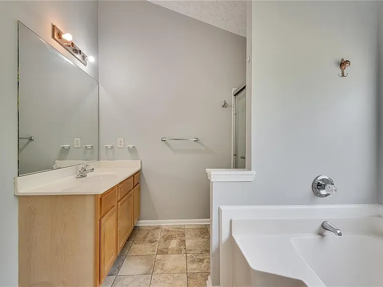 3337 Baymount Way — Photo 31