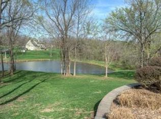 29508 E Pink Hill Rd, Grain Valley, MO 64029