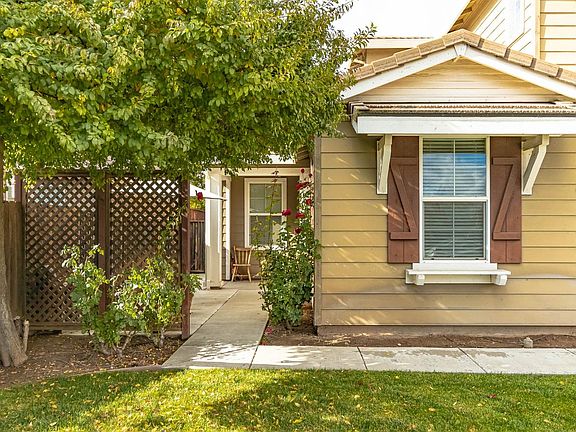 5th image of 3017 Rochdale Ct