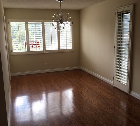 2nd image of 708 W Sierra Madre Blvd Unit 30
