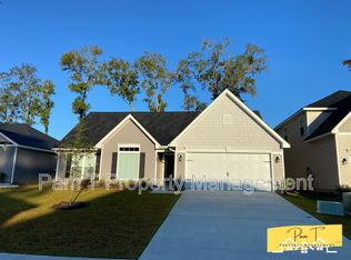 20 Swallow Tail Cir, Savannah, GA 31405