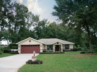 8667 N Upland Dr, Citrus Springs, FL 34434