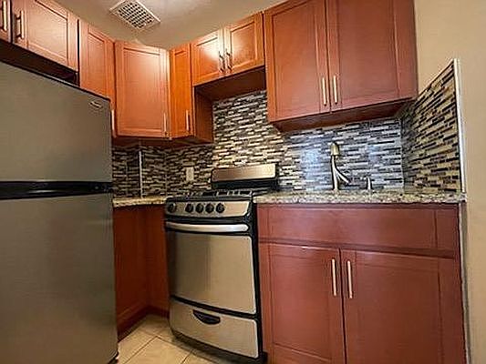 1st image of 1466 1st Ave APT 3B