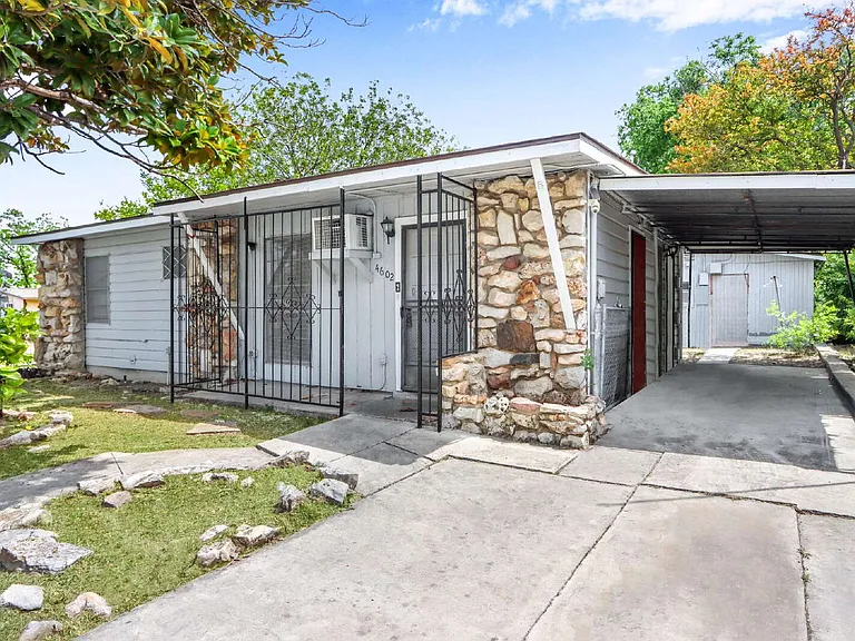 4602 Centralia Dr #CASITA — Photo 2