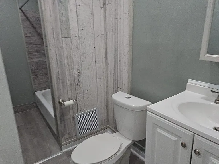 49 Burns Ave #49 — Photo 16