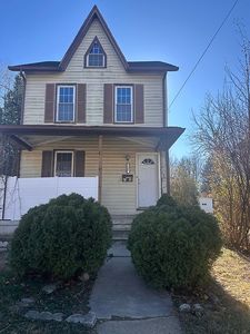 140 W Summit Ave, West Grove, PA, 19390