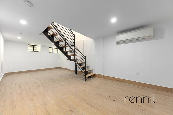 Rented by Rennit Inc. | media 7
