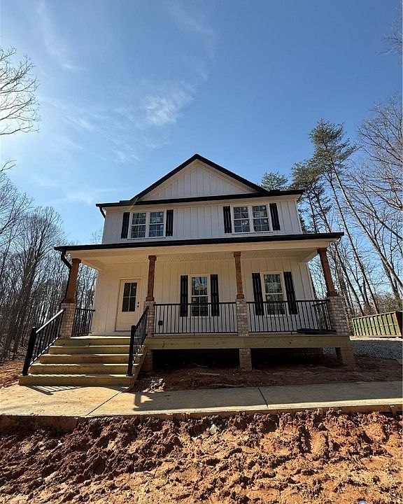 1st image of 2355 Wickham Rd
